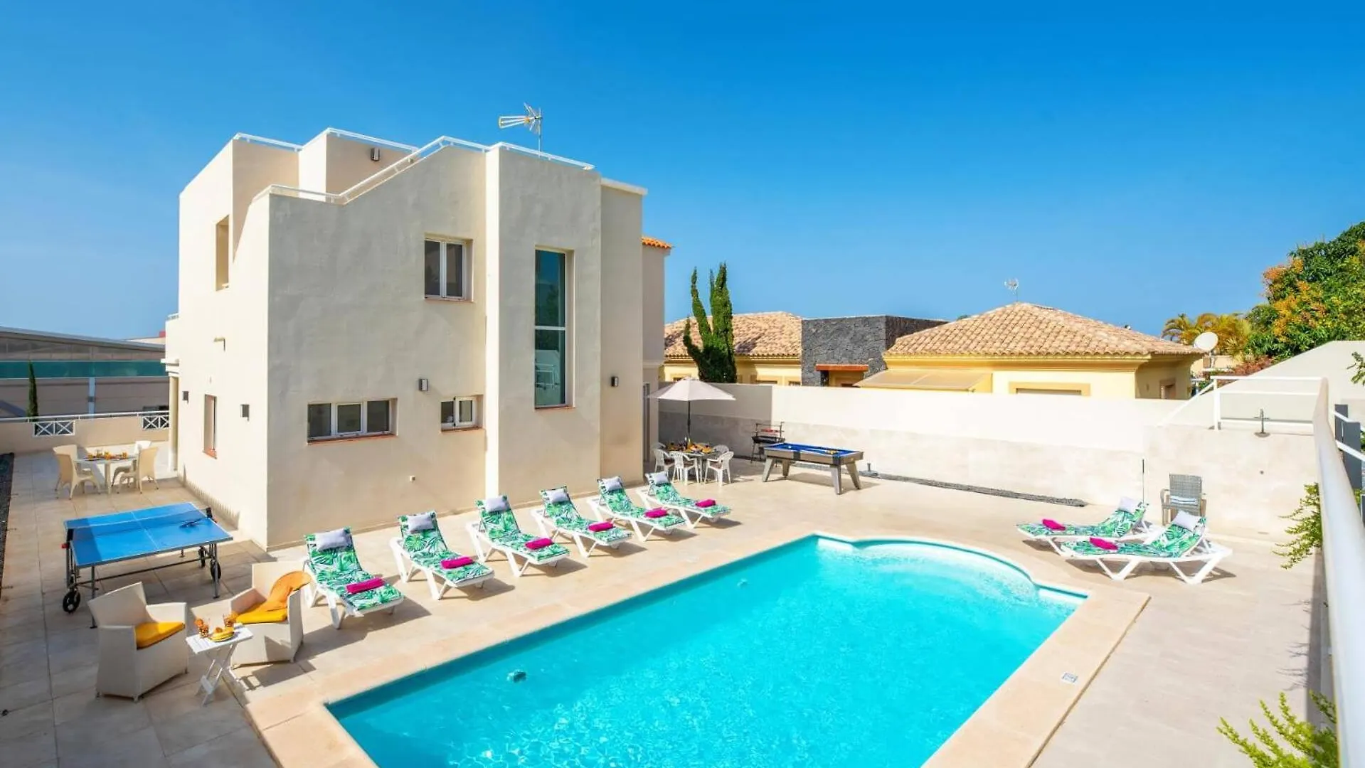Villa Alegria By Villa Plus Costa Adeje  Costa Adeje (Tenerife)